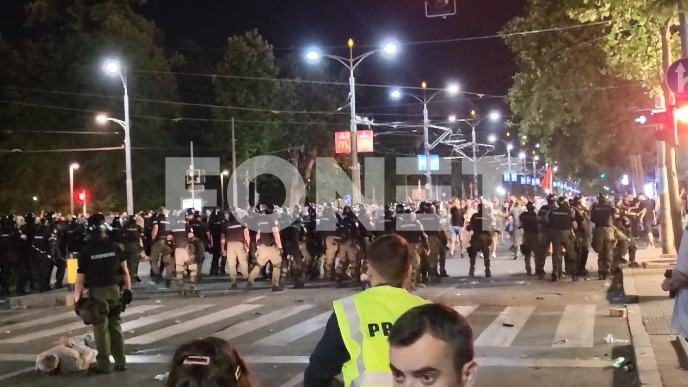 Policija se vraća iz Bulevara